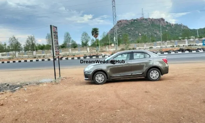 ELURU SURYA CAR TRAVELS